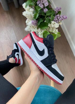 Жіночі кросівки nike air jordan 1 retro low🔥