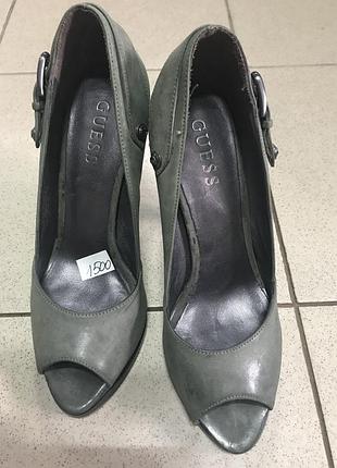 Туфли кожаные фирменные дорогой бренд guess размер 37