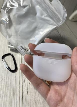 Чохол для навушників airpods 3