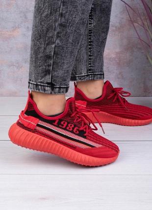 Жіночі чорно-червоні кросівки з текстилю, легкі кросівки в сітку3 фото