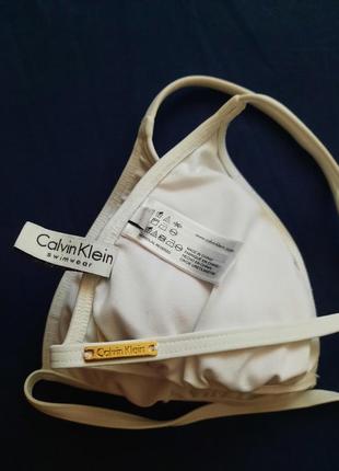 Дуже крутий верх купальника від calvin klein3 фото