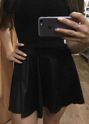 Легка спідничка