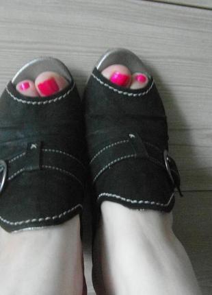 - шльопки - 100% шкіра