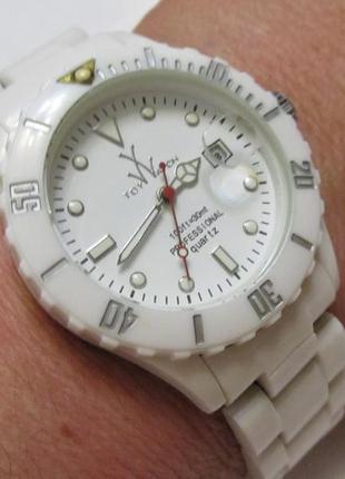 Toywatch white женские часы в коробке3 фото