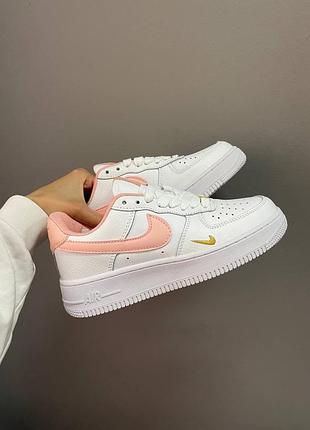 Жіночі шкіряні кросівки nike air force 1 mini swoosh peach#найк