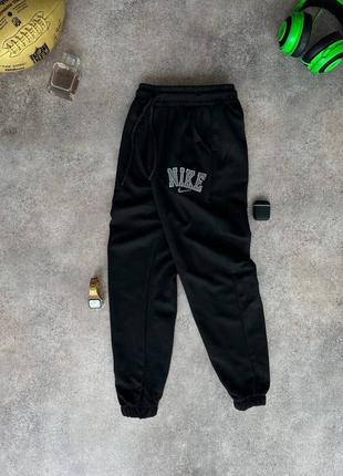 Спортивные штаны мужские nike черные / спортивні штани чоловічі чоловічі найк чорні3 фото