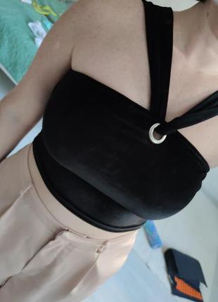 Кроп топ топик майка черный бархат pull&bear l размер