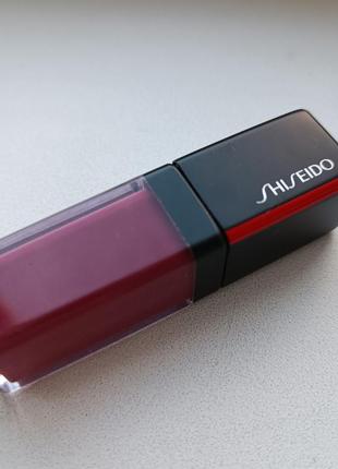 Блеск для губ shiseido