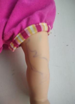 Mattel интерактивная кукла куколка little mommy в рюкзаке переноске7 фото