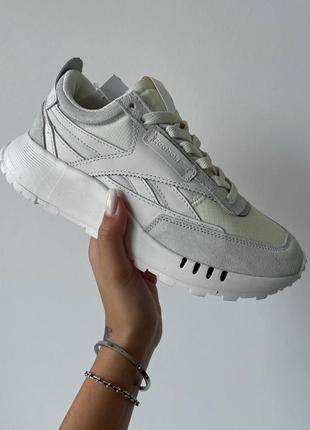 Женские кроссовки reebok classic leather legacy white olahraga 36-37-38-39-40-414 фото