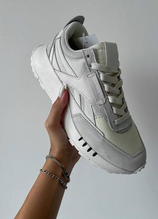 Женские кроссовки reebok classic leather legacy white olahraga 36-37-38-39-40-415 фото