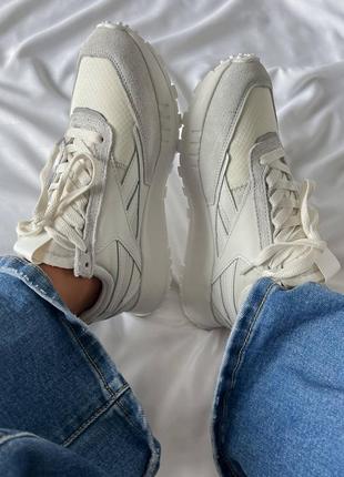 Женские кроссовки reebok classic leather legacy white olahraga 36-37-38-39-40-4110 фото