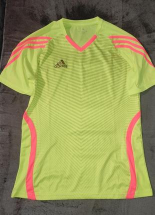 Спортивная футболка adidas1 фото