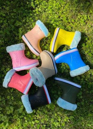 Чобітки в різних кольорах з утеплювачем
