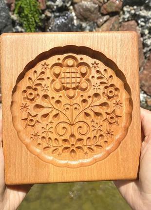 Пряничная доска  узор №16 ромашка  деревянная размер  16 * 15 * 2 cм. форма для формования пряников