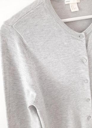 Базовий светр в світло сірому_# 1145 фото