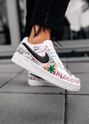 Жіночі кросівки nike  air Wmns 1 grafiti harlem/  женские кроссовки найк аир форс7 фото
