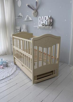 Кровать детская baby comfort лд9 слоновая кость с ящиком и резьбой3 фото