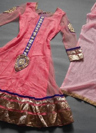 Детский индийский восточный костюм. сари.