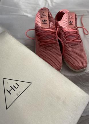 Кросівки adidas originals pharrell williams tennis hu by87153 фото