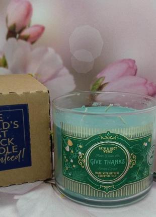 Ароматна свічка на 3 фітеля bath and body work give thanks fresh winter air
