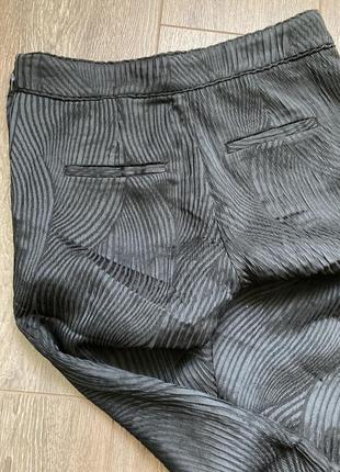 H&m 32/2 s/m нові ділові завужені брюки жатка фактурні з розрізами3 фото