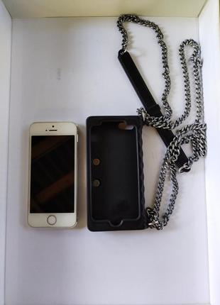 Шикарный чехол- аксессуар на 5 айфон стиль шанель ц 750 гр👌❤️❤️❤️4 фото