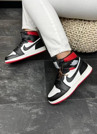 Жіночі кросівки air jordan high black red white8 фото