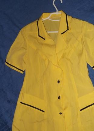Пиджак желтый с черными полосами4 фото