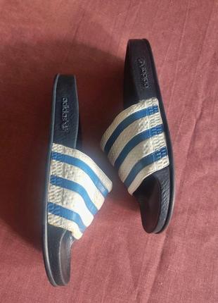 Тапочки adidas adilette вінтажні тапки adidas2 фото