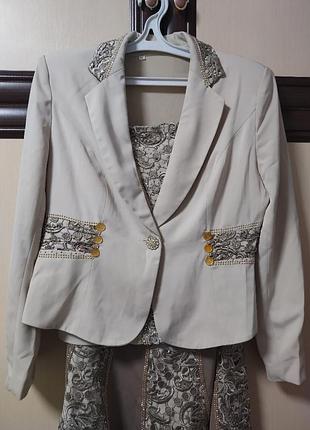 Костюм спідниця жакет піджак юбка пиджак футболка 44р 46р 48р