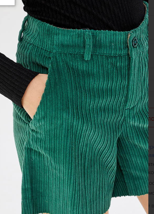 Зеленые вельветовые шорты benetton