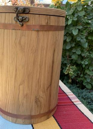 Бочка дубова
