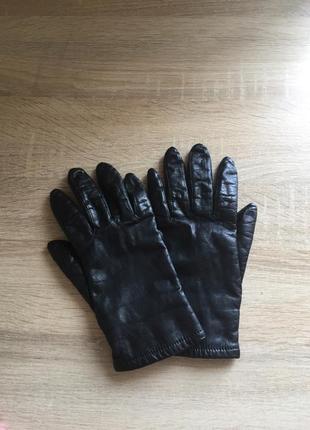 Кожаные перчатки m или l5 фото