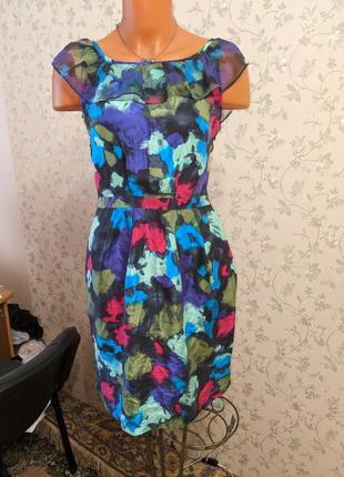 Платье шелк яркое