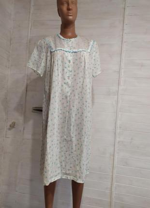 Тонкая и нежная ночная рубашка