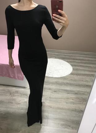Длинное чёрное платье в пол красивое1 фото