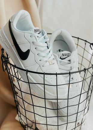 Кросівки nike air force white black strip2 фото