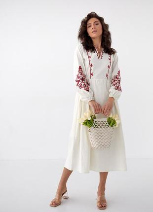 Сукня міді вишиванка із бавовни в українському стилі