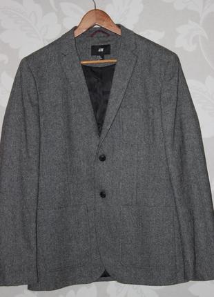 Брендовый пиджак с накладными карманами h&m1 фото