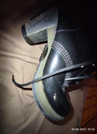Dr.martens сапоги на каблуке лак кожа