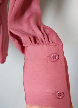 Топ-блуза із запахом та v-подібним вирізом, рукавами-ліхтариками та зав'язками на талії. aéryne8 фото