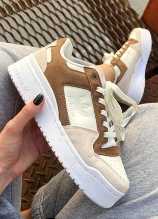 Жіночі кросівки adidas forum bold white/beige/brown