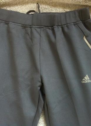 Нові спортивні штани adidas2 фото