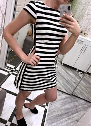 Смугасте плаття zara