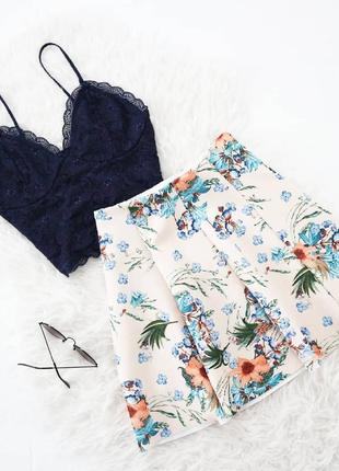 Спідниця в квітковий принт3 фото