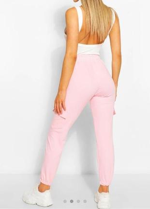 Новые катоновые джоггеры спортивные брюки розовые джоггеры с карманами по бокам2 фото