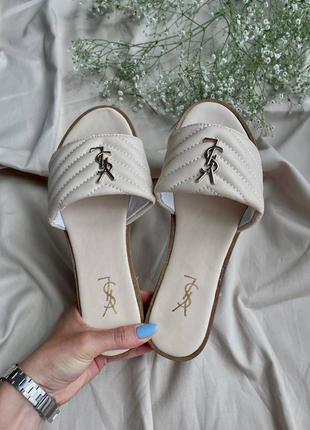 Жіночі бежеві шльопанці шлёпки шлепанцы сланцы тапочки в стилі  yves saint lourent slides ‘beige’