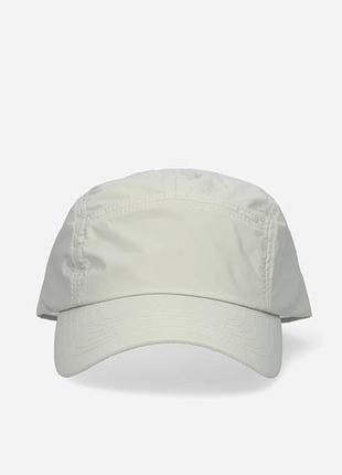 Кепка rains 5-panel nylon cap cement4 фото