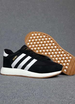 Жіночі кросівки adidas8 фото